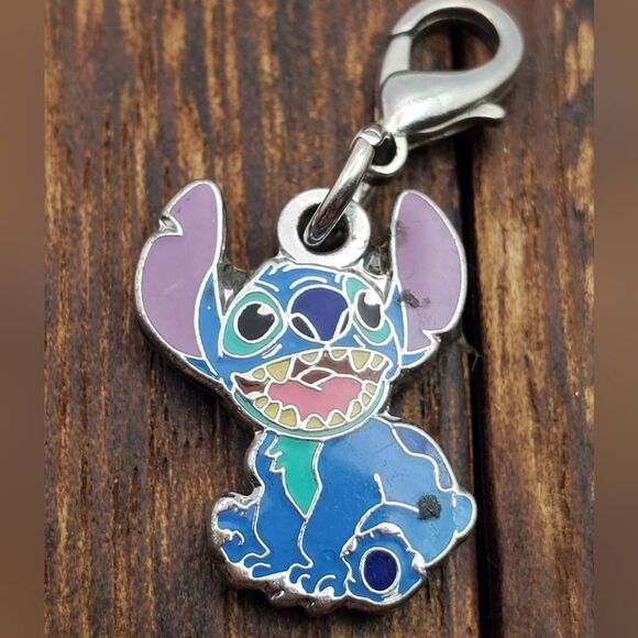 Disney parks collectible charm for bracelet or necklace lilo and stitch